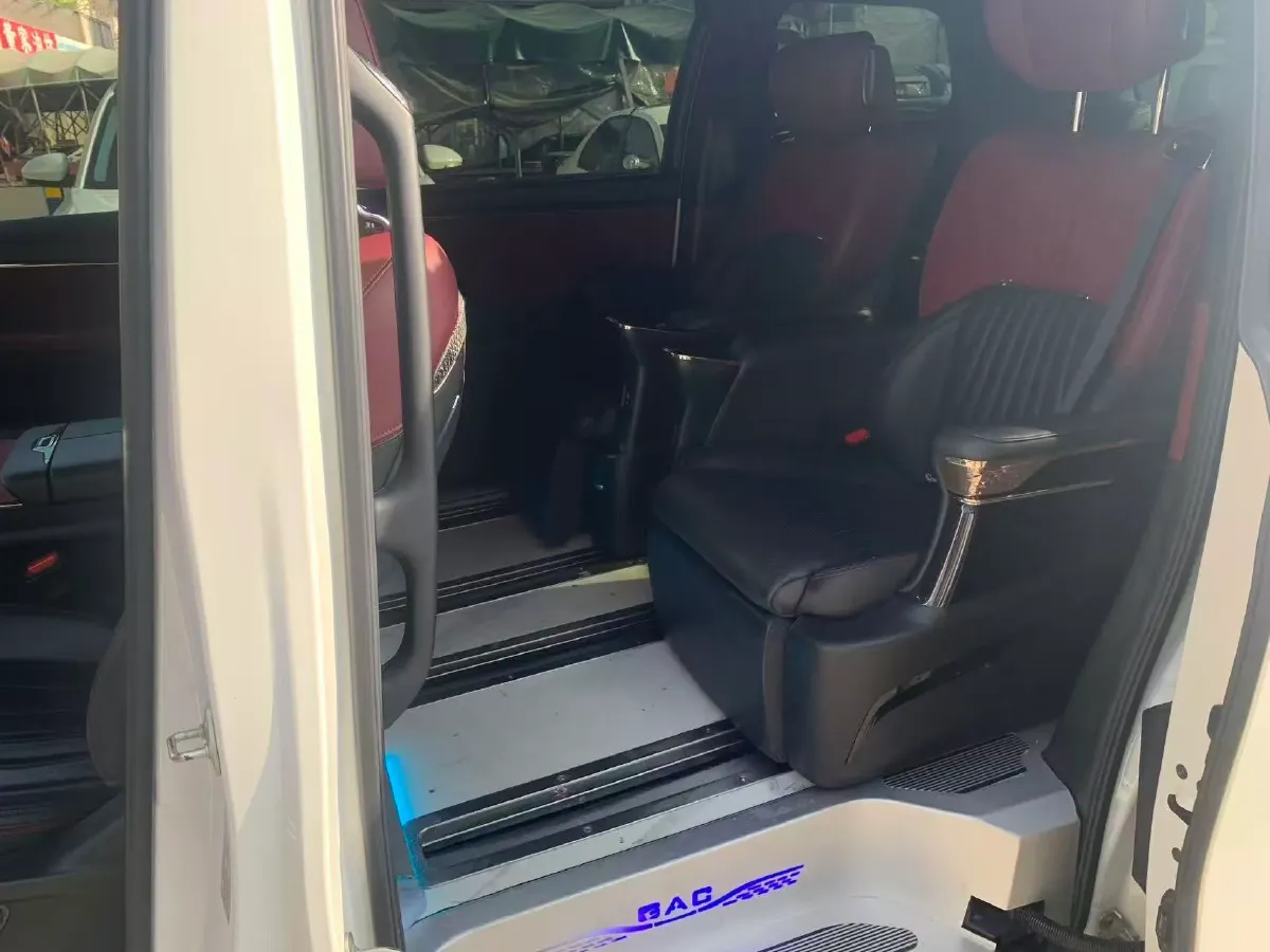 2023 GAC Trumpchi M8 2.0T 252HP L4 8AT,autocango,china used car exporter,china ev exporter,chinese used car exporter,chinese used ev exporter