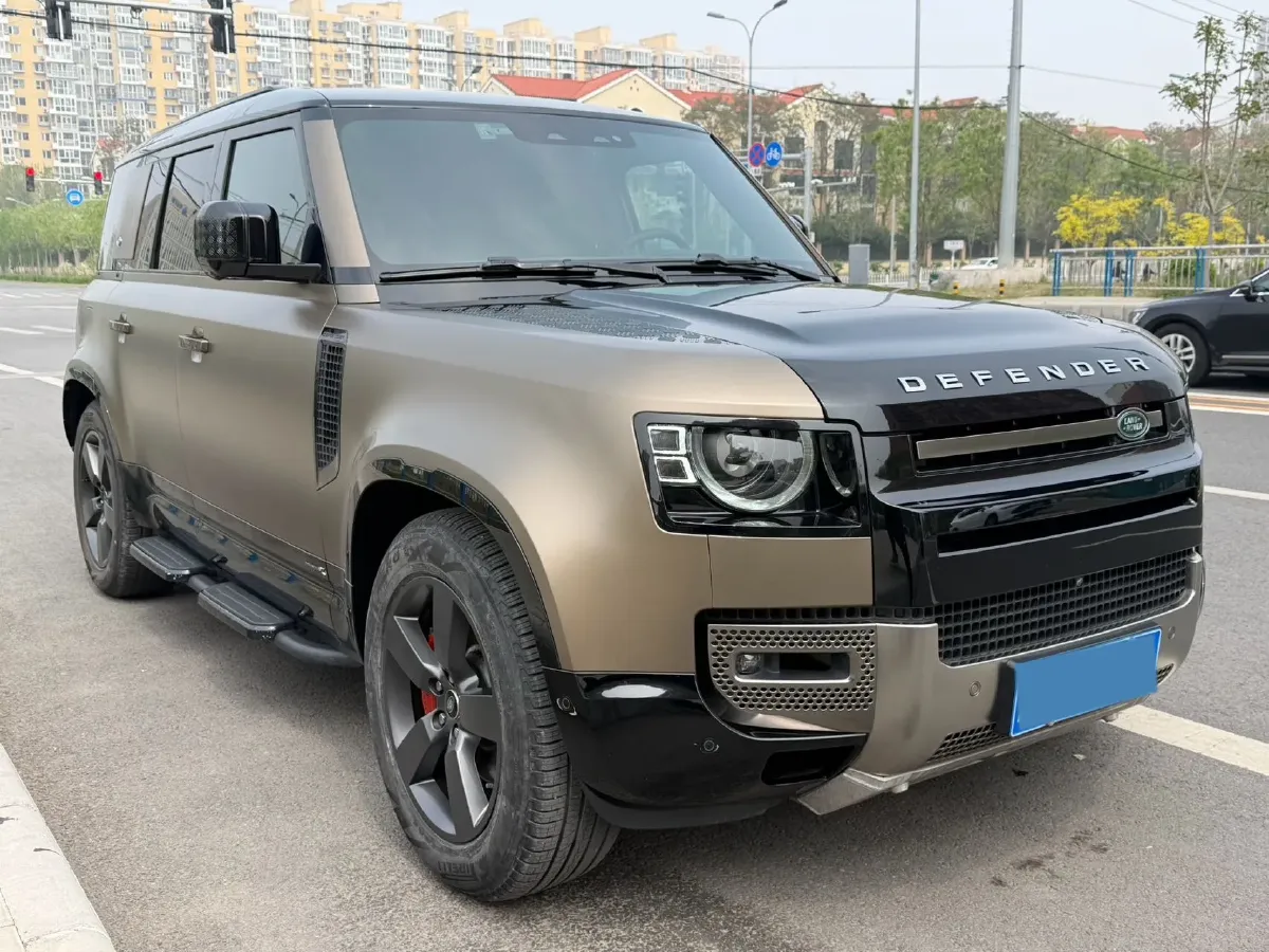 2023 Land Rover Defender 3.0T 400HP L6 8AT,autocango,china used car exporter,china ev exporter,chinese used car exporter,chinese used ev exporter