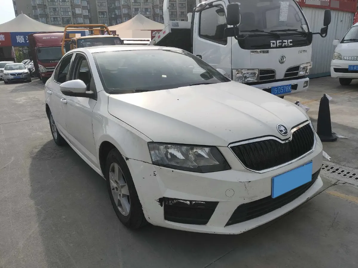 2017 Skoda Octavia 1.6L 110HP L4 6AT,autocango,china used car exporter,china ev exporter,chinese used car exporter,chinese used ev exporter