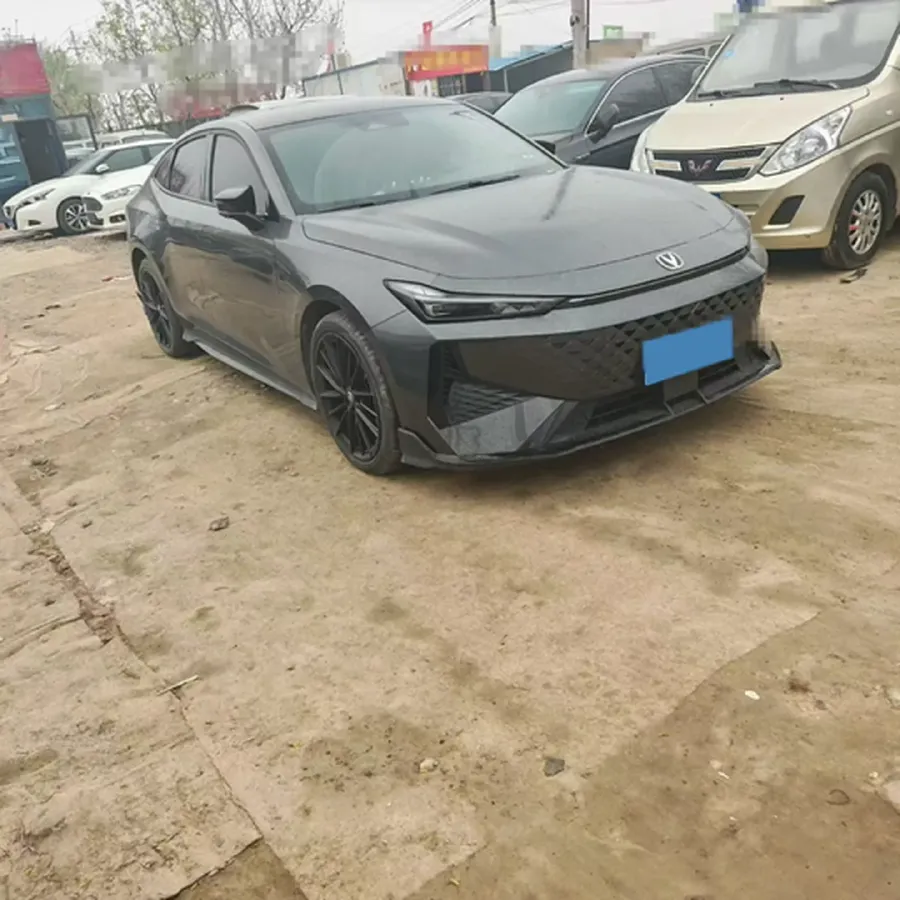 2024 ChangAn UNI-V 1.5T 188HP L4 7DCT,autocango,china used car exporter,china ev exporter,chinese used car exporter,chinese used ev exporter