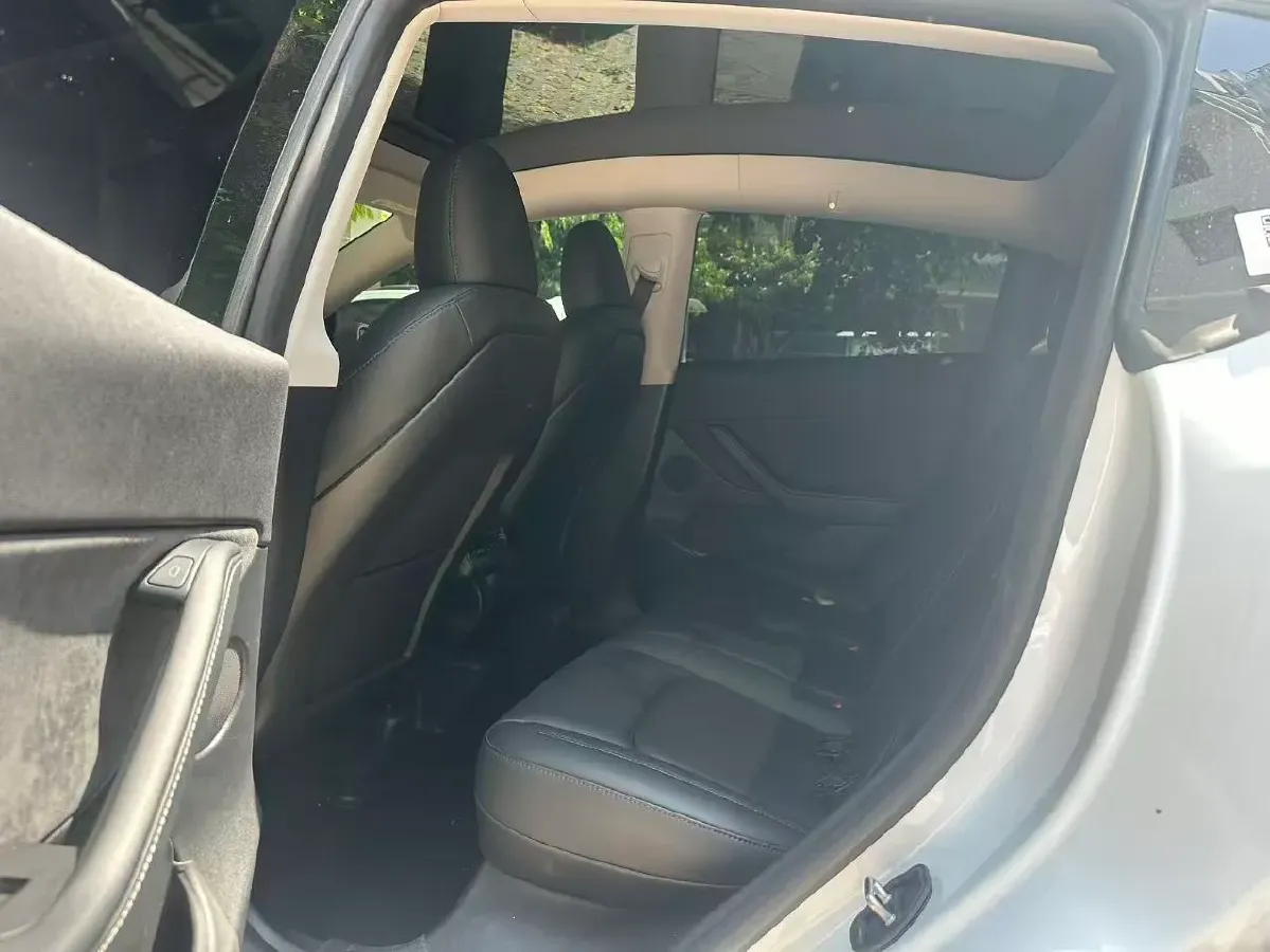 2024 Iveco OuSheng BEV 77.28KWH,autocango,china used car exporter,china ev exporter,chinese used car exporter,chinese used ev exporter