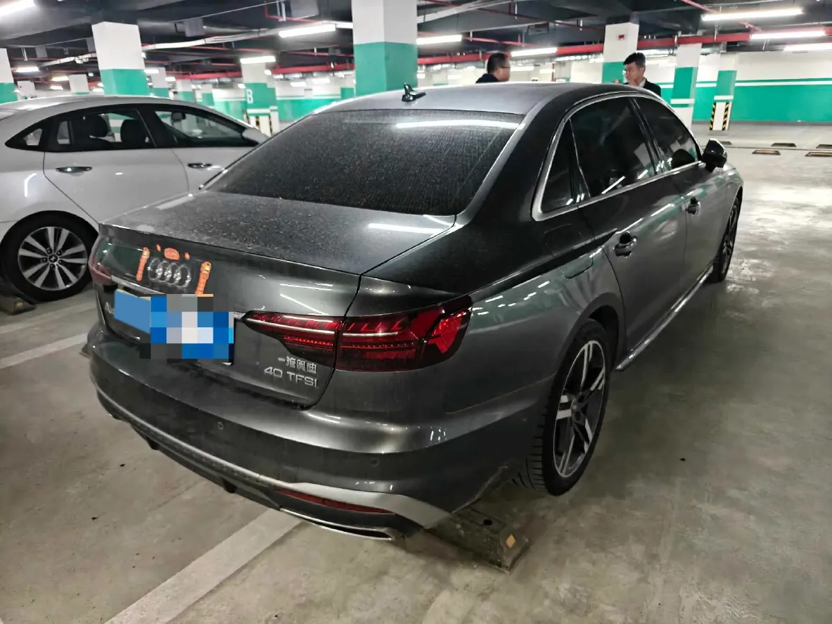2020 Audi A4L 2.0T 190HP L4 7DCT,autocango,china used car exporter,china ev exporter,chinese used car exporter,chinese used ev exporter