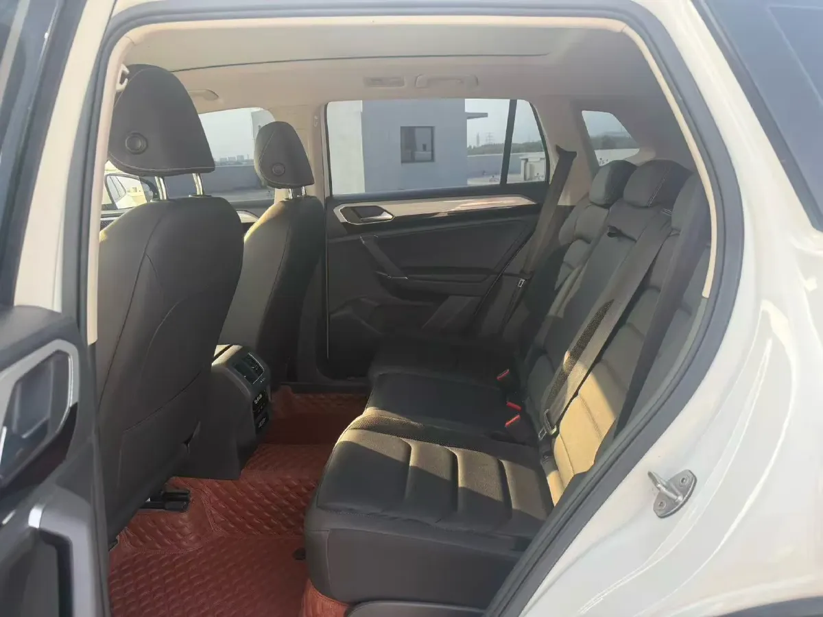 2021 Volkswagen Tayron 2.0T 186HP L4 7DCT,autocango,china used car exporter,china ev exporter,chinese used car exporter,chinese used ev exporter