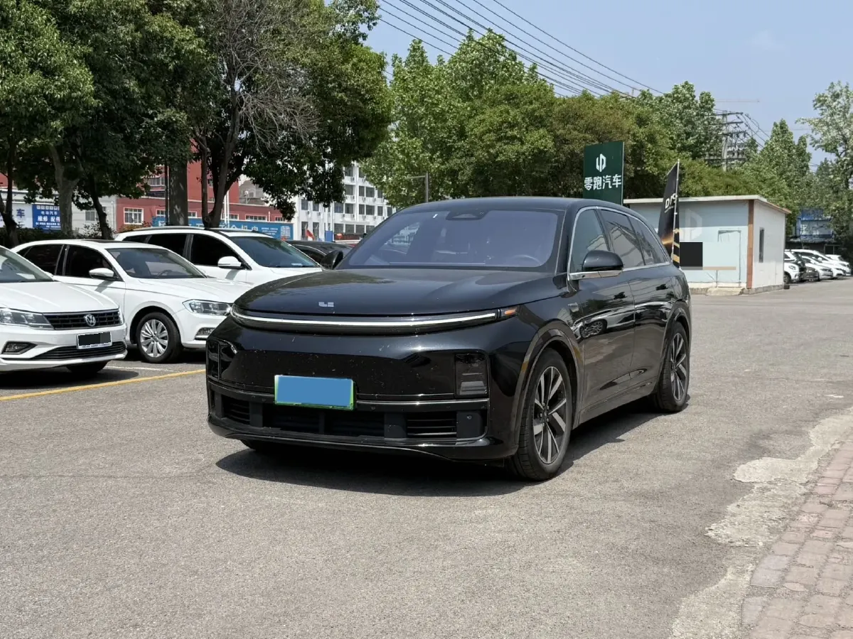 2024 Li L7 Range Extended 154HP REEV 42.8KWH,autocango,china used car exporter,china ev exporter,chinese used car exporter,chinese used ev exporter