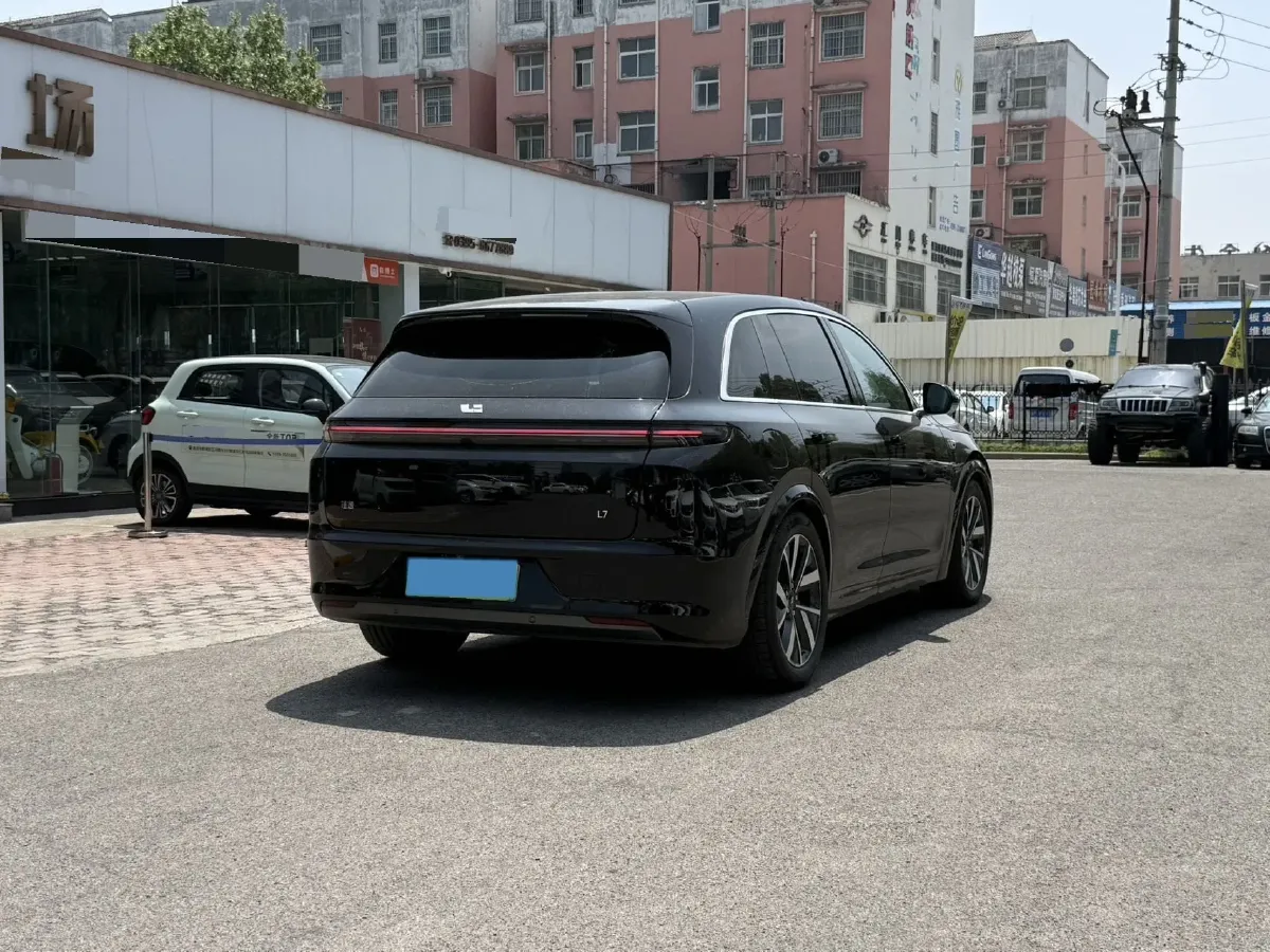 2024 Li L7 Range Extended 154HP REEV 42.8KWH,autocango,china used car exporter,china ev exporter,chinese used car exporter,chinese used ev exporter
