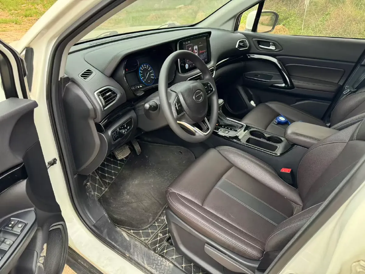 2019 GAC Trumpchi GS4 1.5T 169HP L4 6AT,autocango,china used car exporter,china ev exporter,chinese used car exporter,chinese used ev exporter