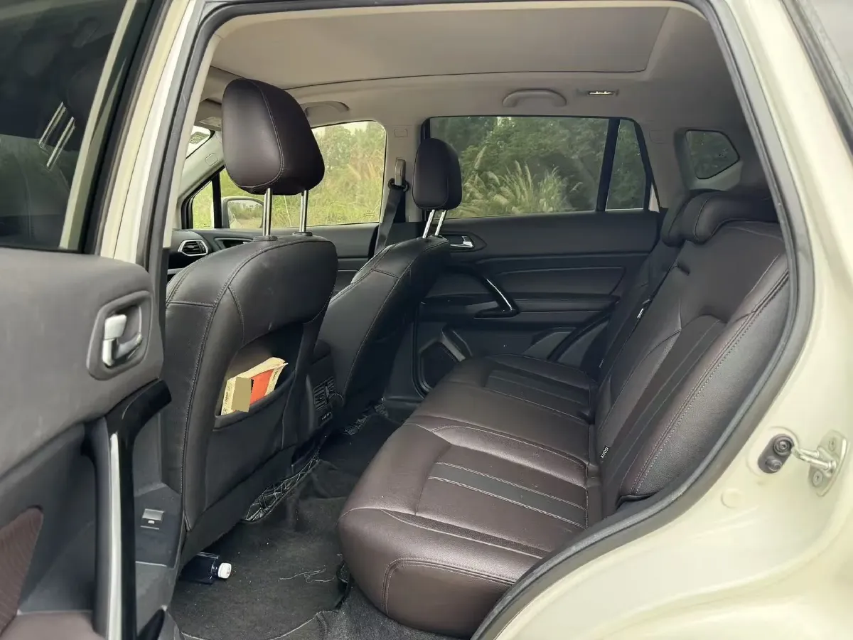 2019 GAC Trumpchi GS4 1.5T 169HP L4 6AT,autocango,china used car exporter,china ev exporter,chinese used car exporter,chinese used ev exporter