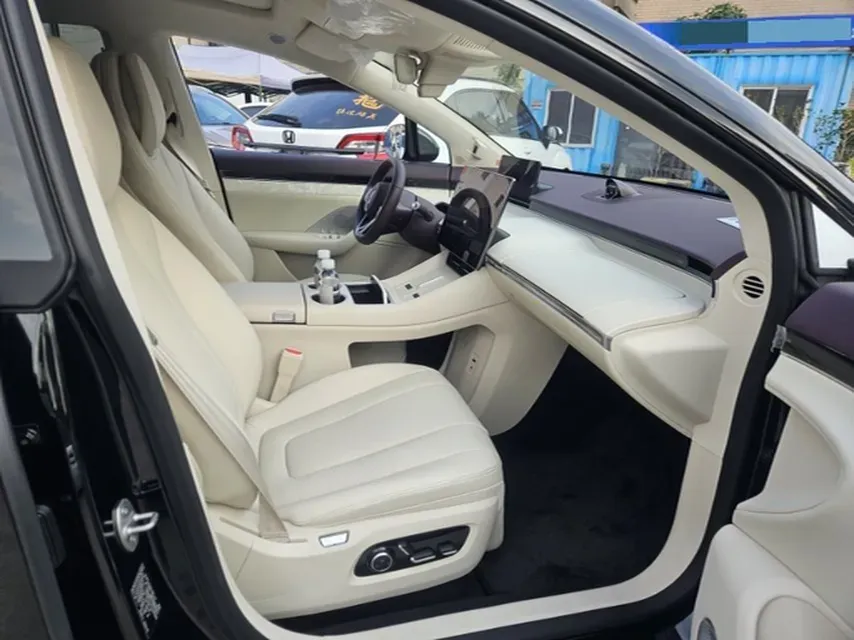 2026 Luxeed R7 REEV 156HP REEV,autocango,china used car exporter,china ev exporter,chinese used car exporter,chinese used ev exporter