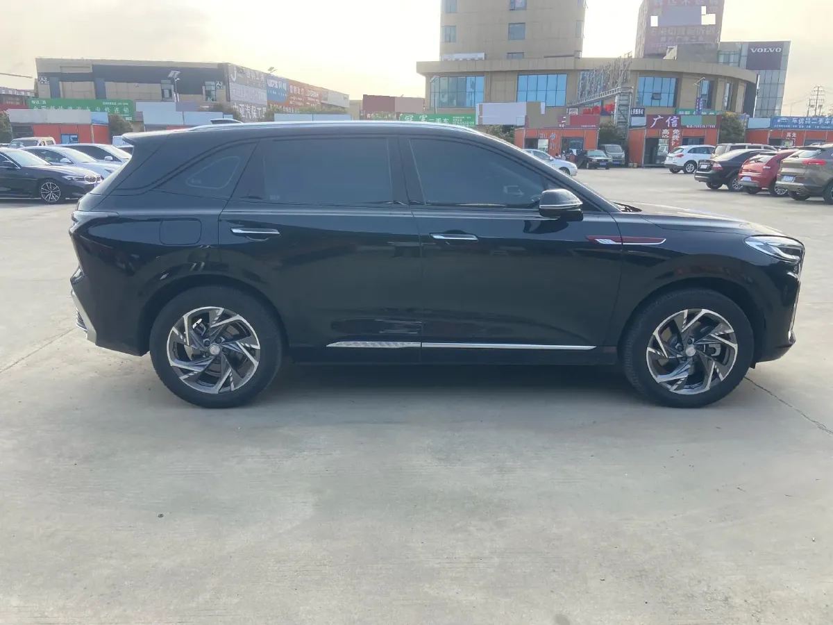2024 HongQi HS3 1.5T 169HP L4 1DHT PHEV 18.4KWH,autocango,china used car exporter,china ev exporter,chinese used car exporter,chinese used ev exporter