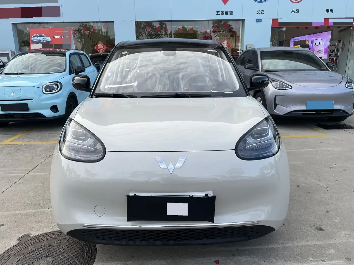 2025 WuLing HongGuang New Energy REEV 99HP REEV,autocango,china used car exporter,china ev exporter,chinese used car exporter,chinese used ev exporter