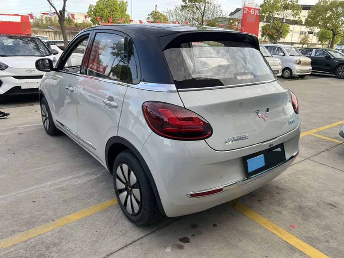 2025 WuLing HongGuang New Energy REEV 99HP REEV,autocango,china used car exporter,china ev exporter,chinese used car exporter,chinese used ev exporter