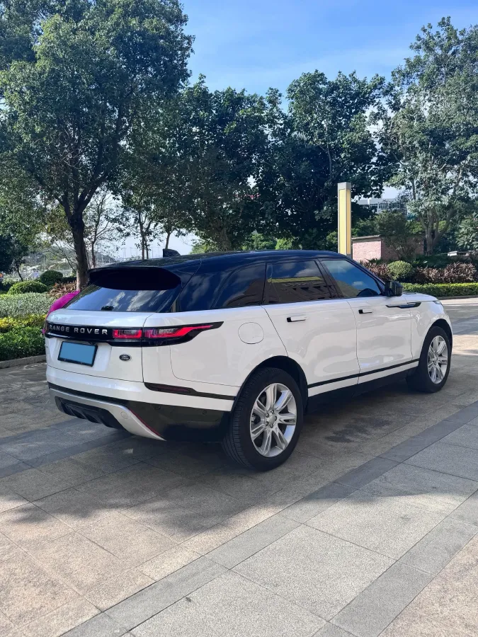 2023 Land Rover Range Rover Velar 2.0T 250HP L4 8AT,autocango,china used car exporter,china ev exporter,chinese used car exporter,chinese used ev exporter