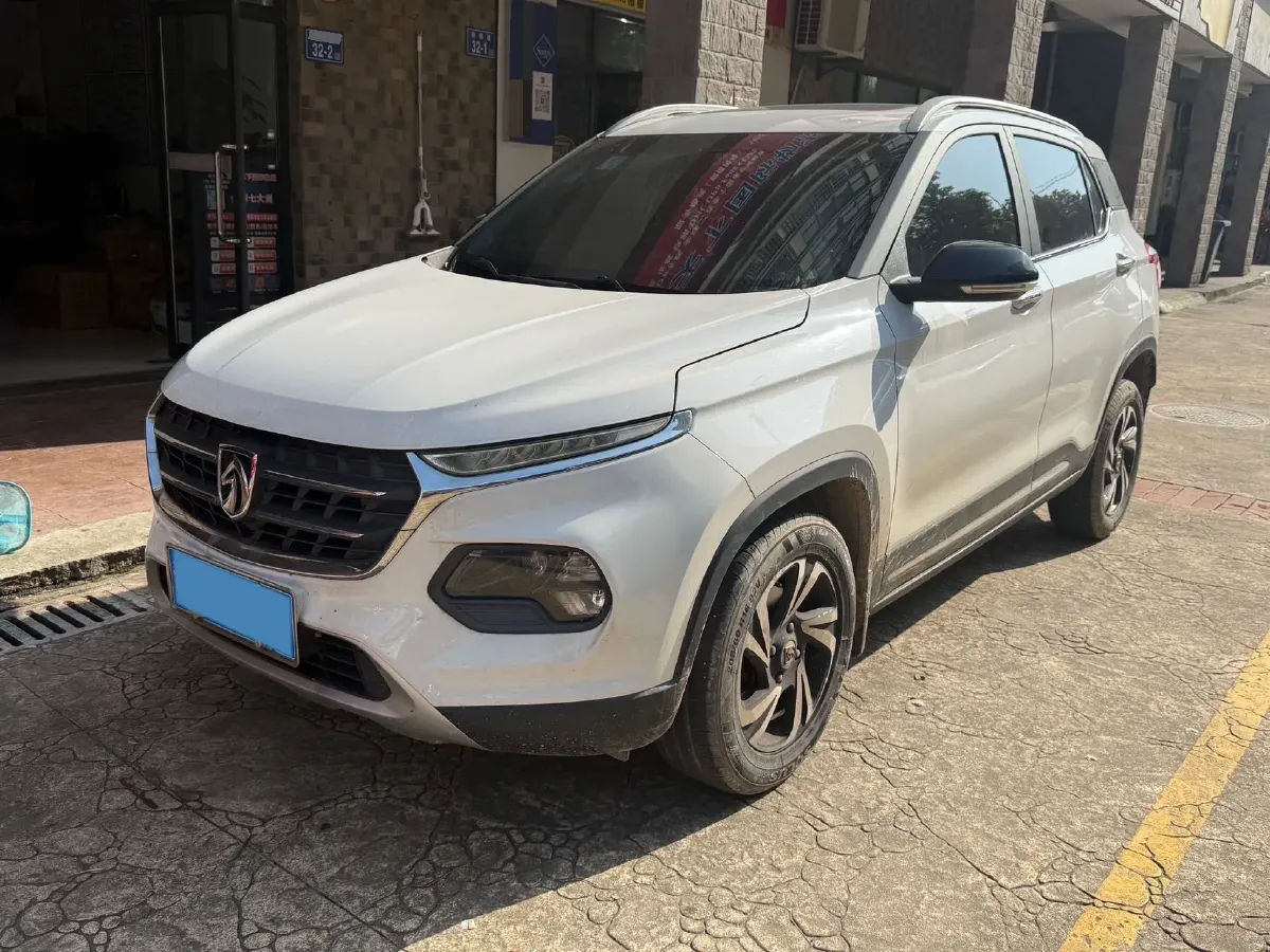 2017 HaiMa S5 Young Edition 1.6L 122HP L4 5MT,autocango,china used car exporter,china ev exporter,chinese used car exporter,chinese used ev exporter