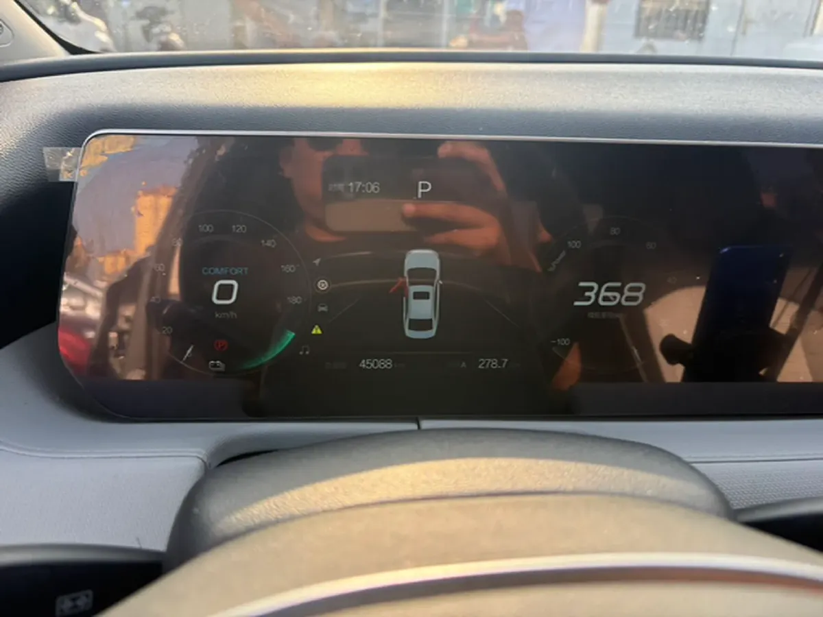 2023 BeiJing Auto EU5 Plus BEV 49.6KWH,autocango,china used car exporter,china ev exporter,chinese used car exporter,chinese used ev exporter