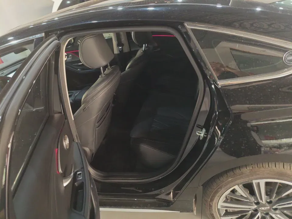 2024 Chery Arrizo 8 1.6T 197HP L4 7DCT,autocango,china used car exporter,china ev exporter,chinese used car exporter,chinese used ev exporter