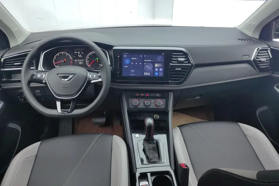 2024 Jetta VS5 1.4T 150HP L4 6AT,autocango,china used car exporter,china ev exporter,chinese used car exporter,chinese used ev exporter