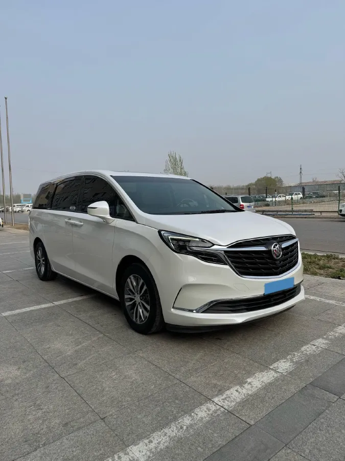2021 Buick GL8 2.0T 237HP L4 9AT,autocango,china used car exporter,china ev exporter,chinese used car exporter,chinese used ev exporter