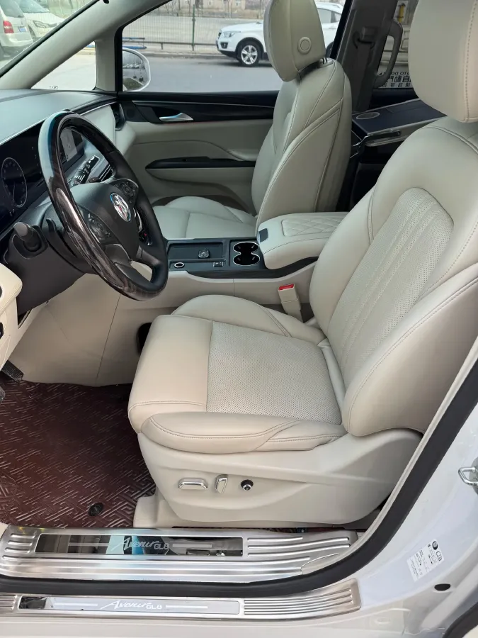 2021 Buick GL8 2.0T 237HP L4 9AT,autocango,china used car exporter,china ev exporter,chinese used car exporter,chinese used ev exporter