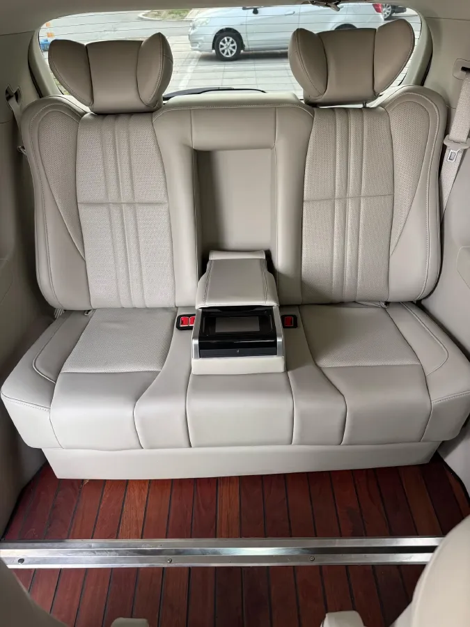 2021 Buick GL8 2.0T 237HP L4 9AT,autocango,china used car exporter,china ev exporter,chinese used car exporter,chinese used ev exporter