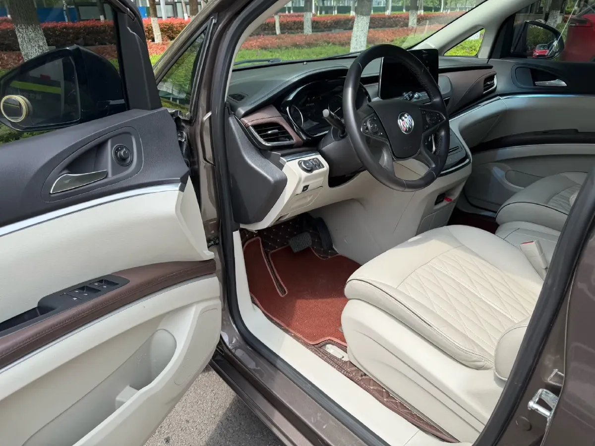 2021 Buick GL8 2.0T 237HP L4 9AT,autocango,china used car exporter,china ev exporter,chinese used car exporter,chinese used ev exporter