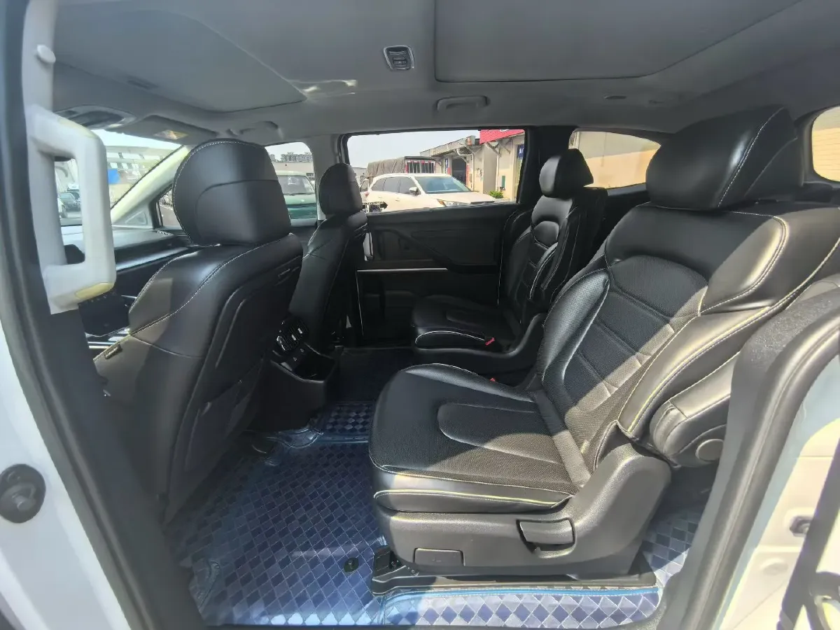 2021 Hyundai Custo 2.0T 236HP L4 8AT,autocango,china used car exporter,china ev exporter,chinese used car exporter,chinese used ev exporter