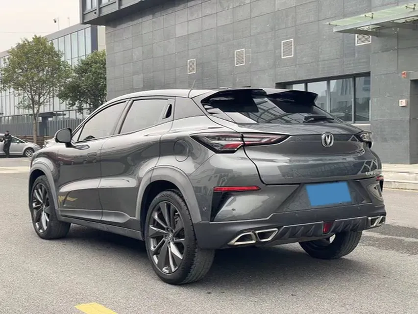 2020 ChangAn UNI-T 1.5T 180HP L4 7DCT,autocango,china used car exporter,china ev exporter,chinese used car exporter,chinese used ev exporter