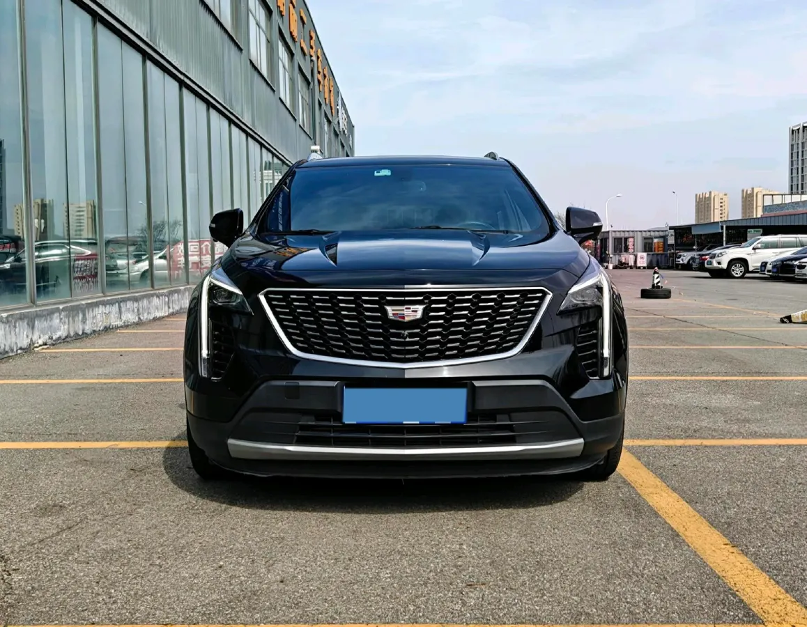 2021 Cadillac XT4 2.0T 237HP L4 9AT,autocango,china used car exporter,china ev exporter,chinese used car exporter,chinese used ev exporter