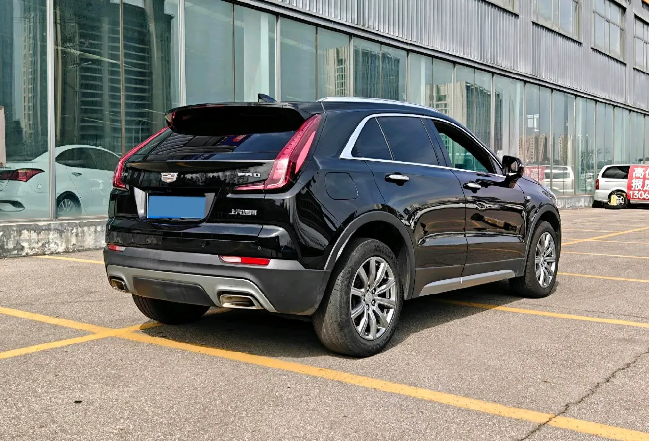 2021 Cadillac XT4 2.0T 237HP L4 9AT,autocango,china used car exporter,china ev exporter,chinese used car exporter,chinese used ev exporter