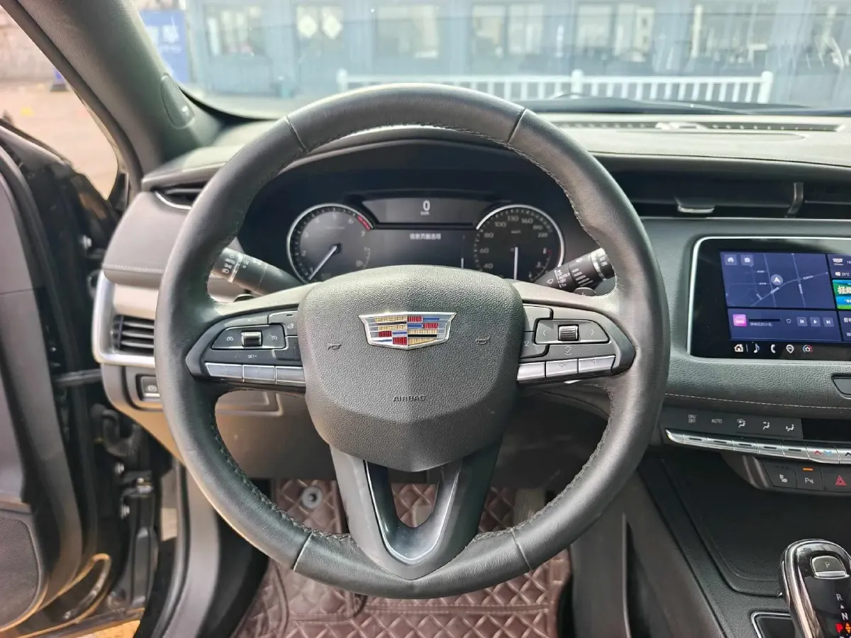 2021 Cadillac XT4 2.0T 237HP L4 9AT,autocango,china used car exporter,china ev exporter,chinese used car exporter,chinese used ev exporter