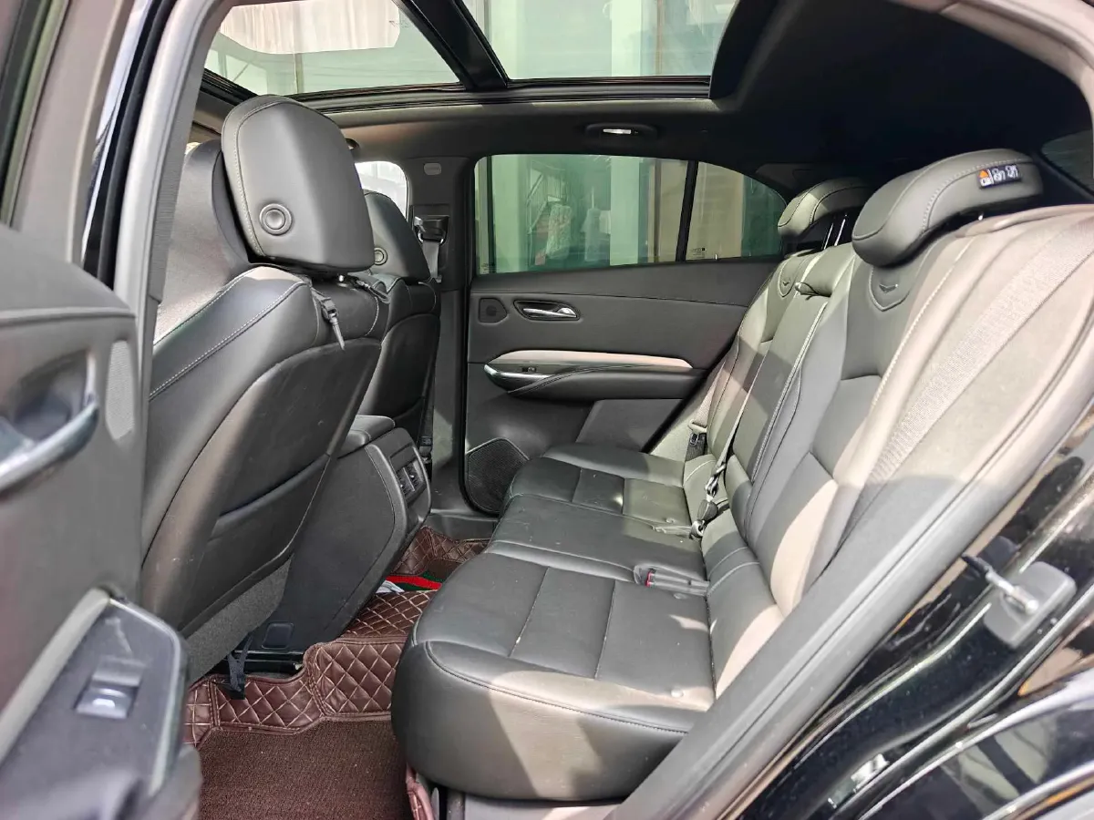 2021 Cadillac XT4 2.0T 237HP L4 9AT,autocango,china used car exporter,china ev exporter,chinese used car exporter,chinese used ev exporter