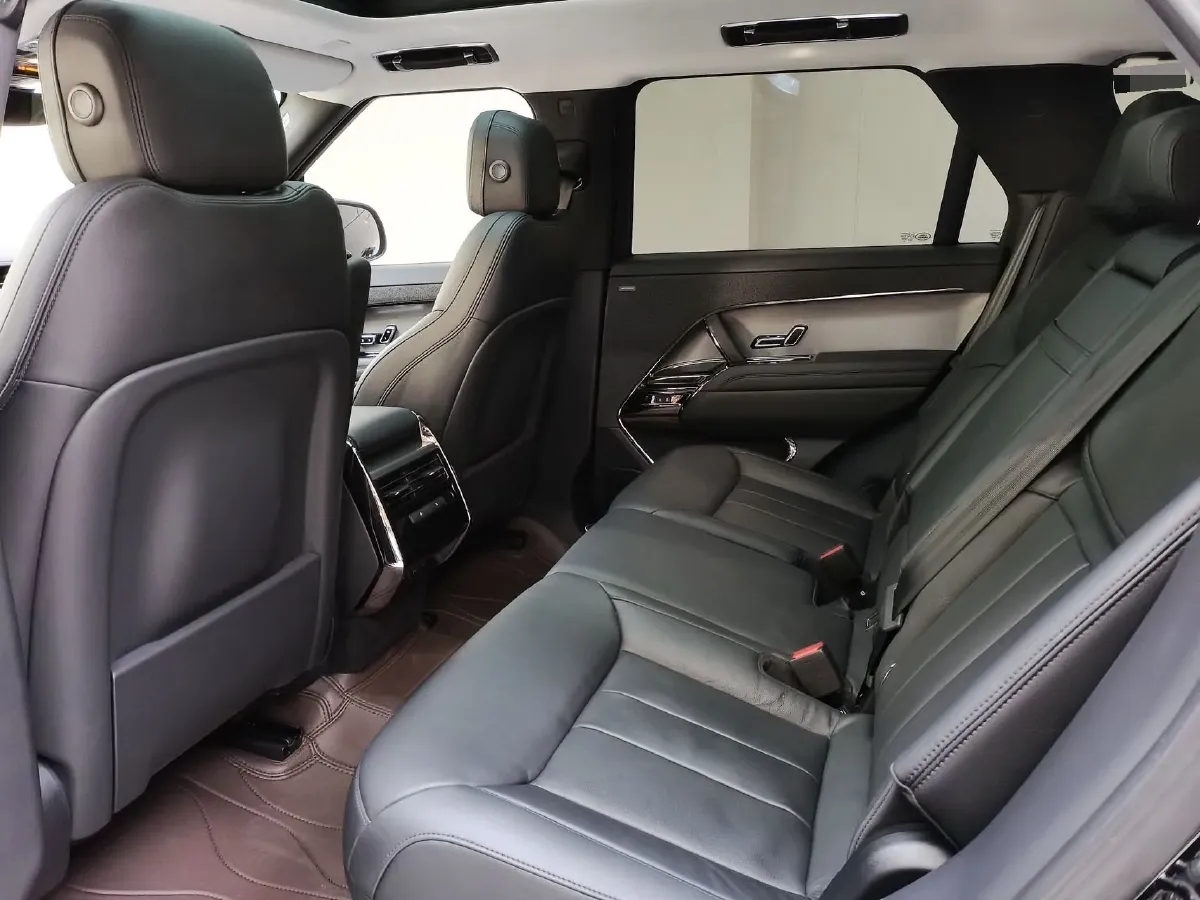 2024 Land Rover Range Rover Sport 3.0T 360HP L6 8AT,autocango,china used car exporter,china ev exporter,chinese used car exporter,chinese used ev exporter