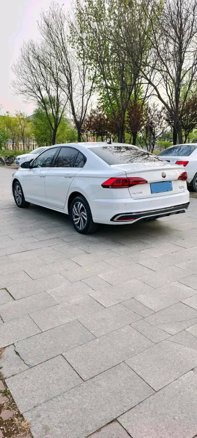 2023 Volkswagen Bora 1.2T 116HP L4 7DCT,autocango,china used car exporter,china ev exporter,chinese used car exporter,chinese used ev exporter