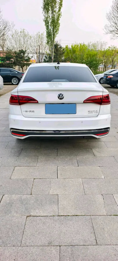 2023 Volkswagen Bora 1.2T 116HP L4 7DCT,autocango,china used car exporter,china ev exporter,chinese used car exporter,chinese used ev exporter
