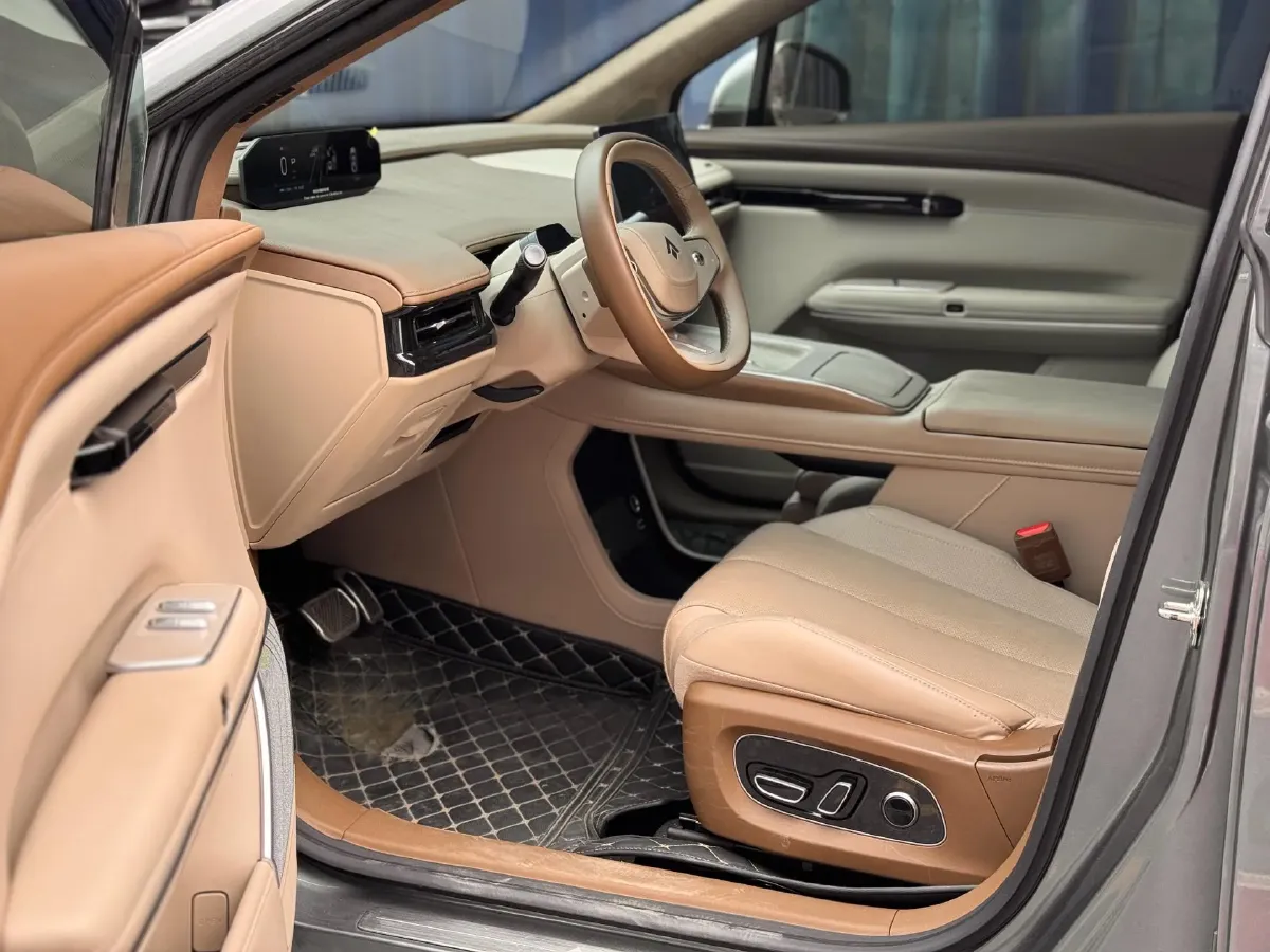 2023 HYPTEC HT BEV 80KWH,autocango,china used car exporter,china ev exporter,chinese used car exporter,chinese used ev exporter