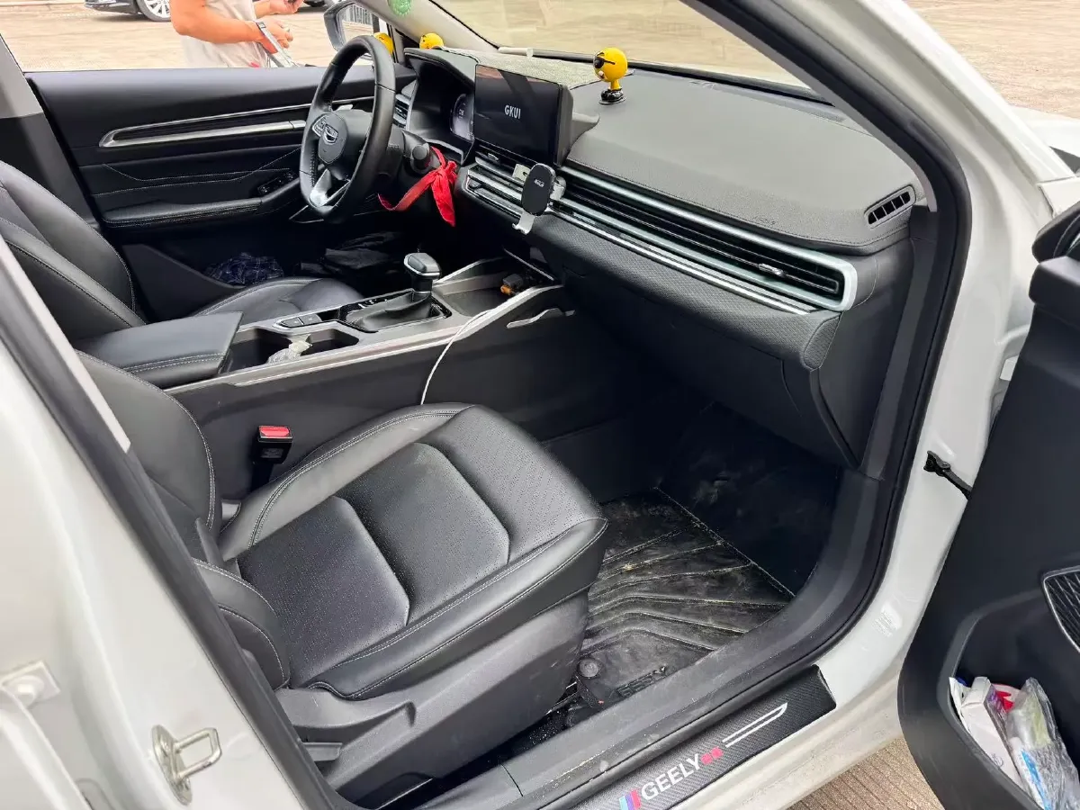 2022 Geely Emgrand 1.5L 114HP L4 CVT,autocango,china used car exporter,china ev exporter,chinese used car exporter,chinese used ev exporter