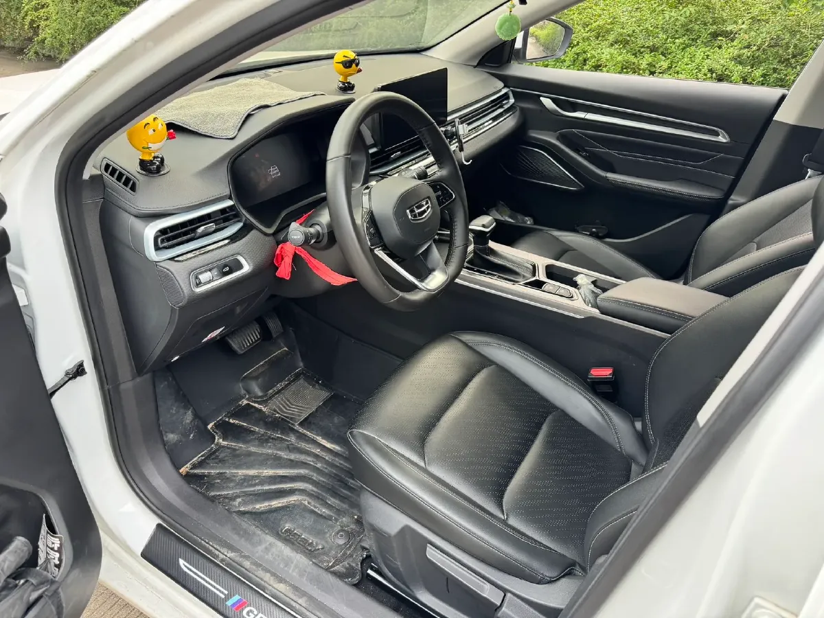 2022 Geely Emgrand 1.5L 114HP L4 CVT,autocango,china used car exporter,china ev exporter,chinese used car exporter,chinese used ev exporter