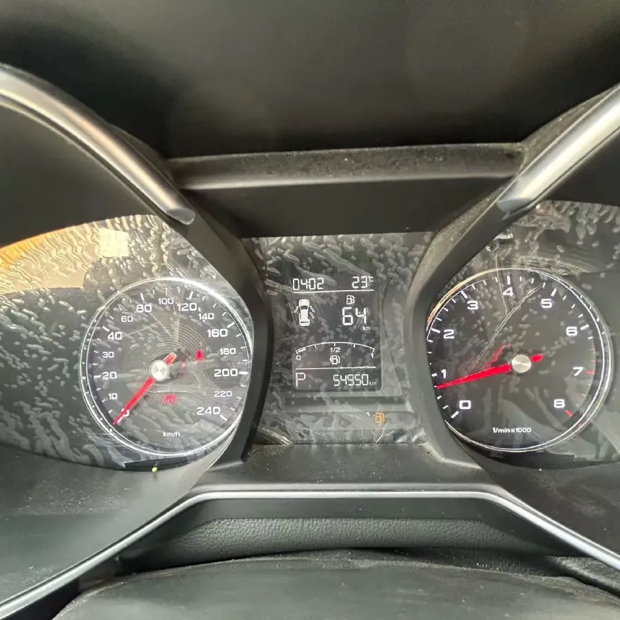 2019 MAXUS XinTu V80 2.5T 136HP L4 6AMT,autocango,china used car exporter,china ev exporter,chinese used car exporter,chinese used ev exporter