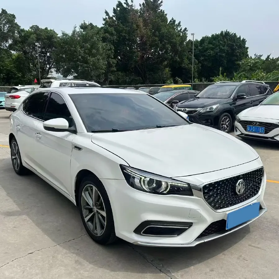 2019 MAXUS XinTu V80 2.5T 136HP L4 6AMT,autocango,china used car exporter,china ev exporter,chinese used car exporter,chinese used ev exporter