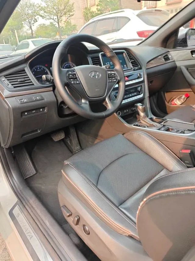 2017 Hyundai Sonata 1.6T 180HP L4 7DCT,autocango,china used car exporter,china ev exporter,chinese used car exporter,chinese used ev exporter