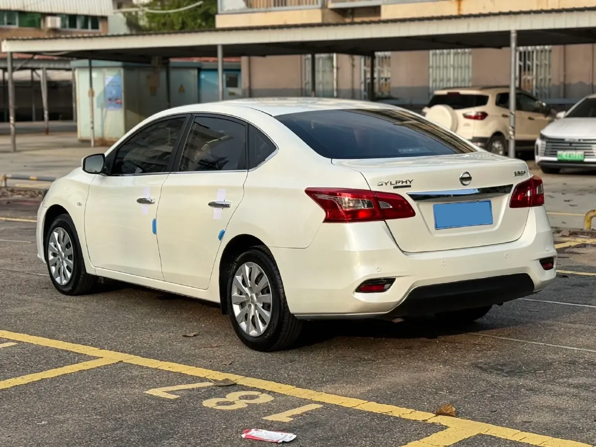 2022 Nissan Sylphy 1.6L 122HP L4 CVT,autocango,china used car exporter,china ev exporter,chinese used car exporter,chinese used ev exporter