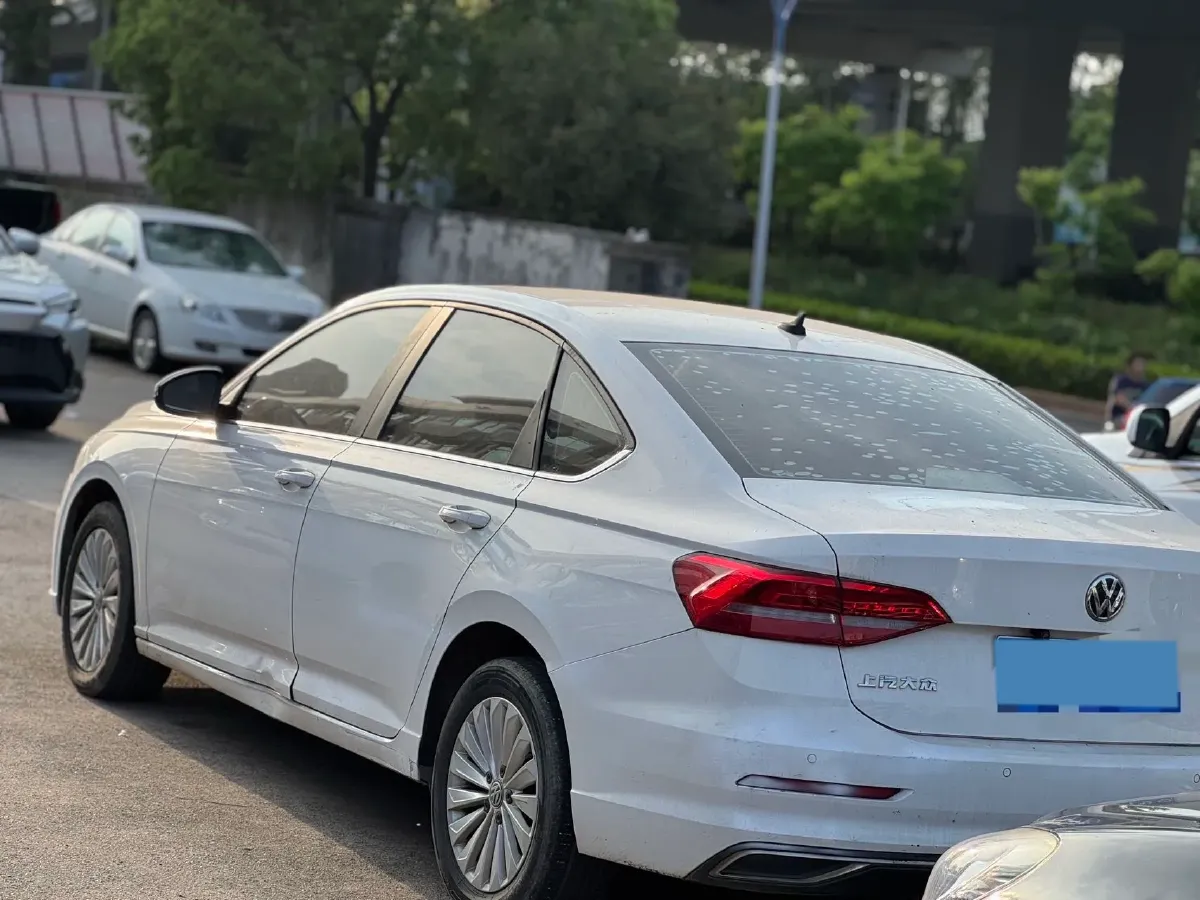 2019 Volkswagen Lavida 1.2T 116HP L4 7DCT,autocango,china used car exporter,china ev exporter,chinese used car exporter,chinese used ev exporter