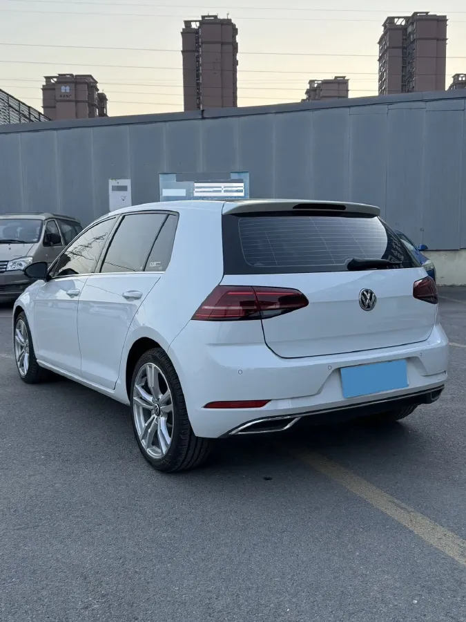 2018 Volkswagen Golf 1.4T 131HP L4 7DCT,autocango,china used car exporter,china ev exporter,chinese used car exporter,chinese used ev exporter
