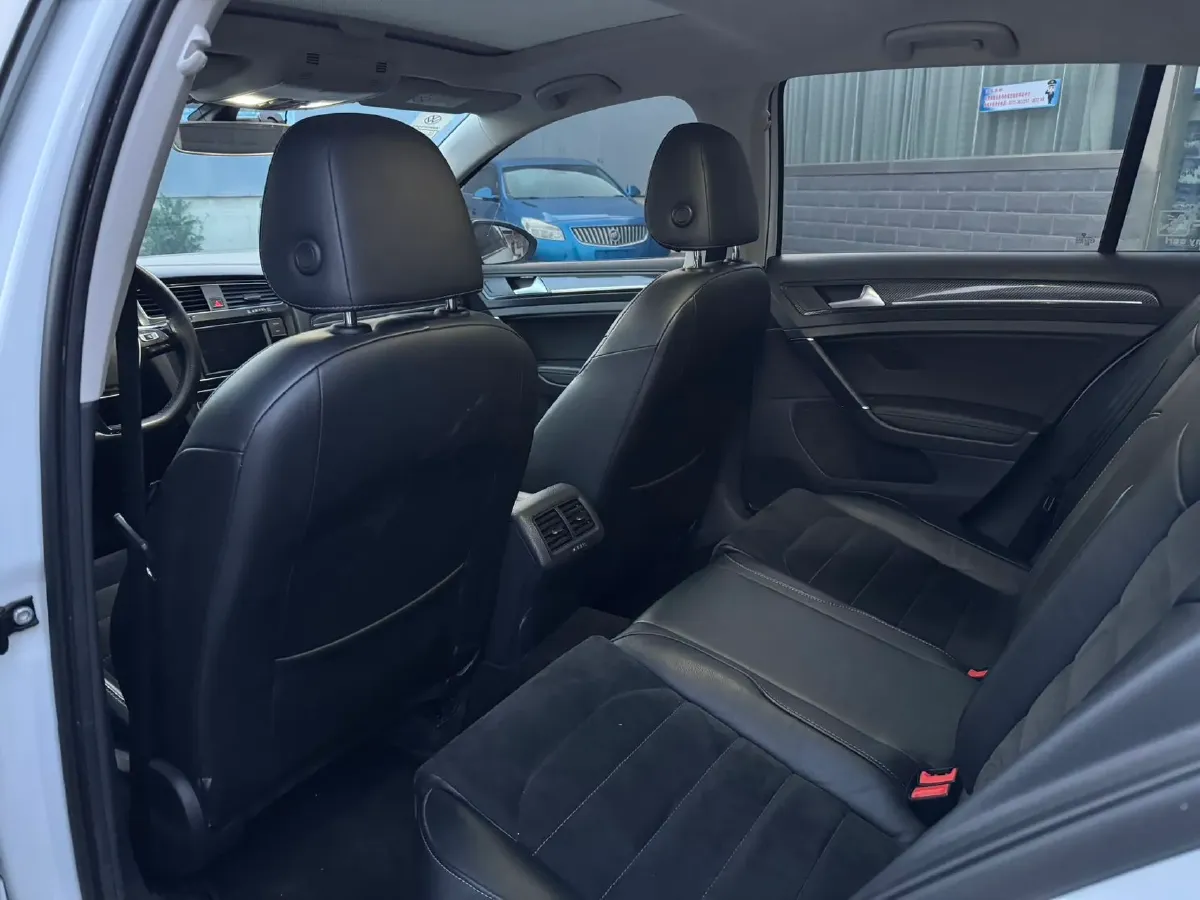 2018 Volkswagen Golf 1.4T 131HP L4 7DCT,autocango,china used car exporter,china ev exporter,chinese used car exporter,chinese used ev exporter