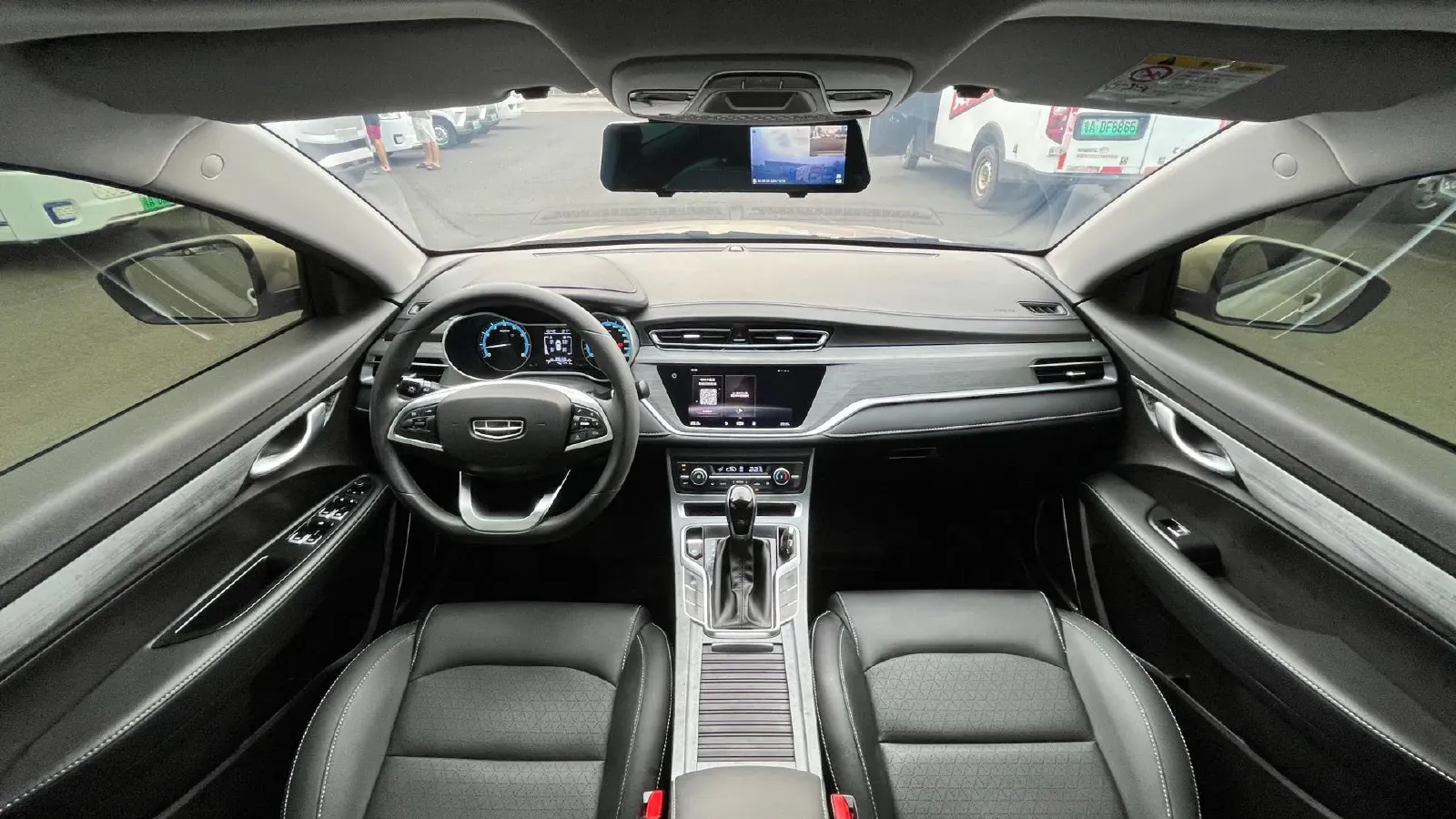 2021 BaoJun 530 1.5T 147HP L4 CVT,autocango,china used car exporter,china ev exporter,chinese used car exporter,chinese used ev exporter