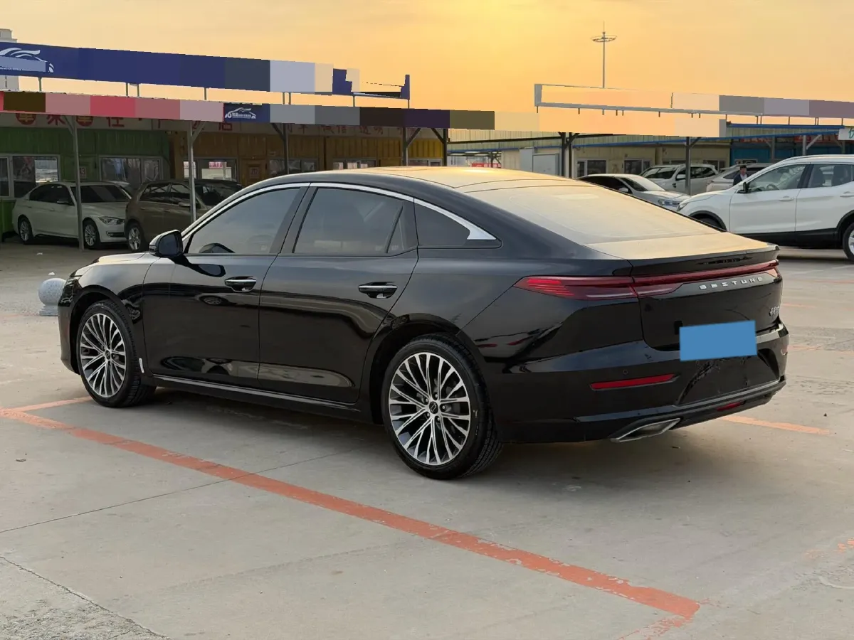 2024 Bestune B70 1.5T 169HP L4 7DCT,autocango,china used car exporter,china ev exporter,chinese used car exporter,chinese used ev exporter