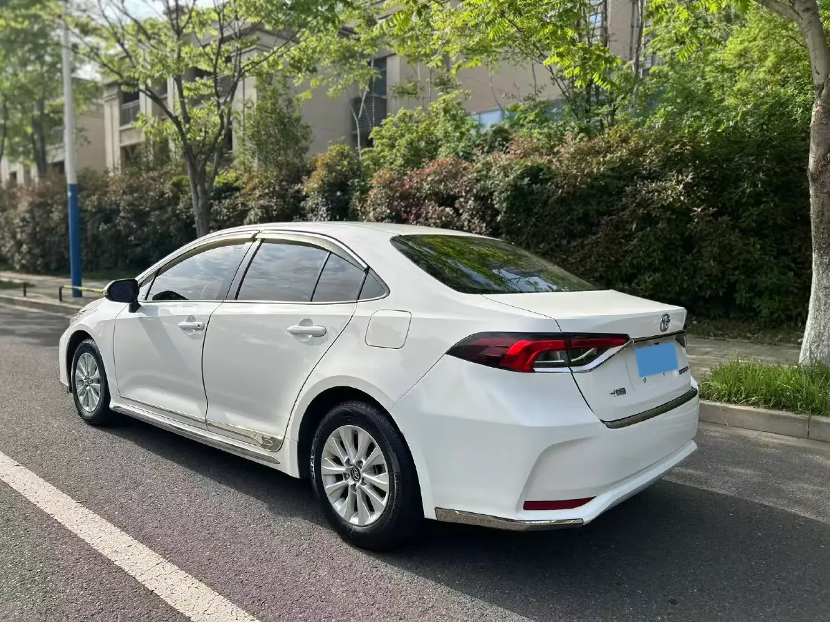 2021 Toyota Corolla 1.2T 116HP L4 CVT,autocango,china used car exporter,china ev exporter,chinese used car exporter,chinese used ev exporter