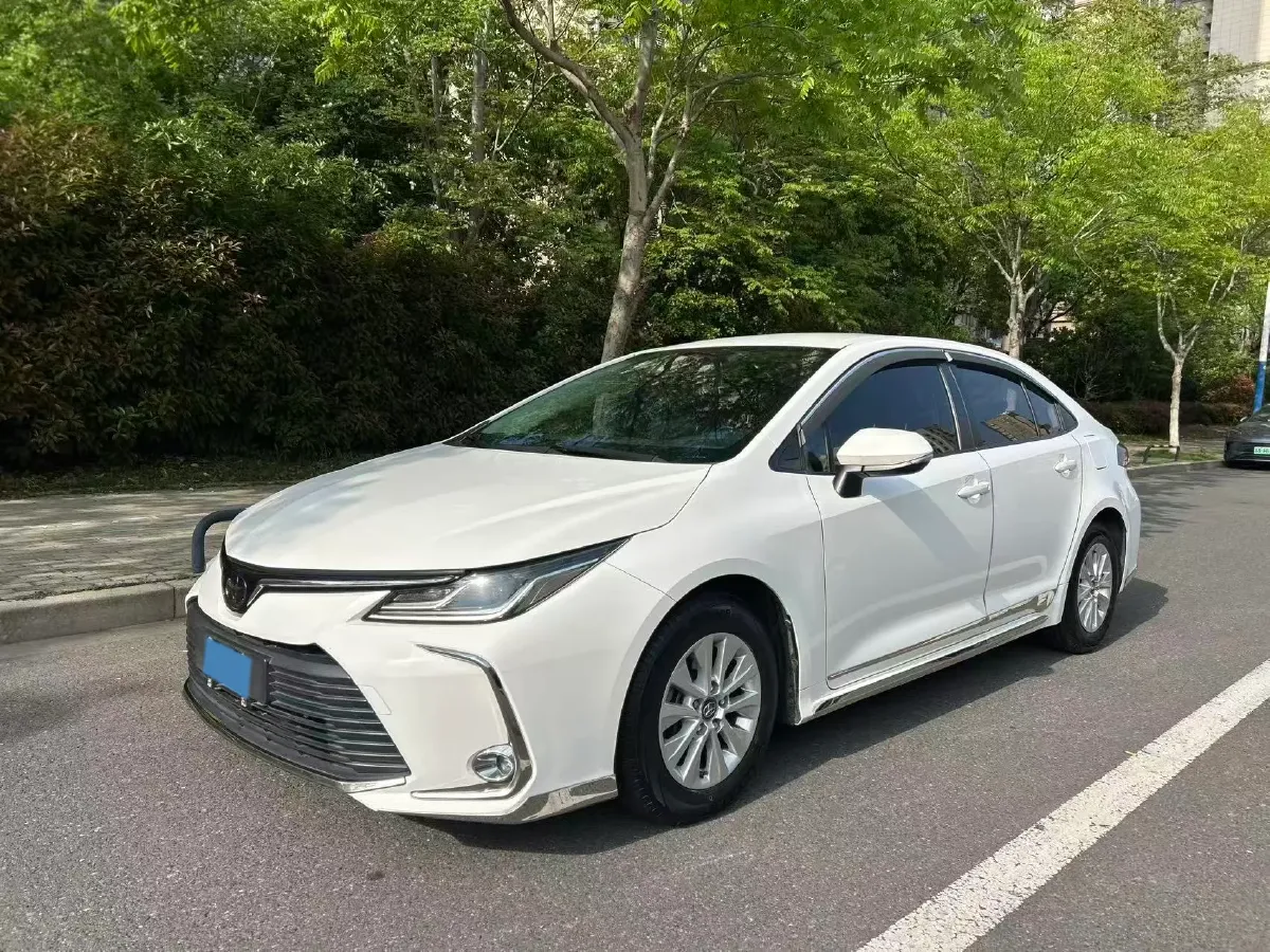 2021 Toyota Corolla 1.2T 116HP L4 CVT,autocango,china used car exporter,china ev exporter,chinese used car exporter,chinese used ev exporter