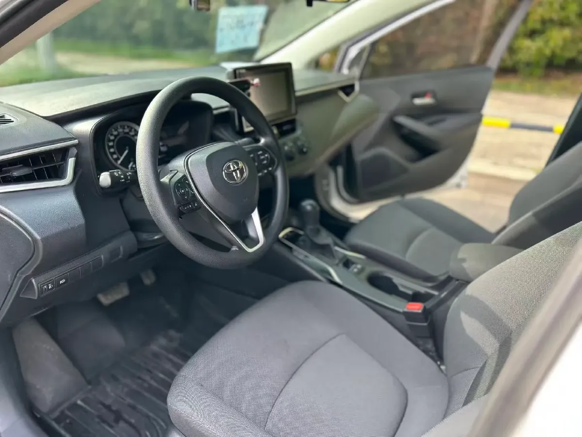 2021 Toyota Corolla 1.2T 116HP L4 CVT,autocango,china used car exporter,china ev exporter,chinese used car exporter,chinese used ev exporter