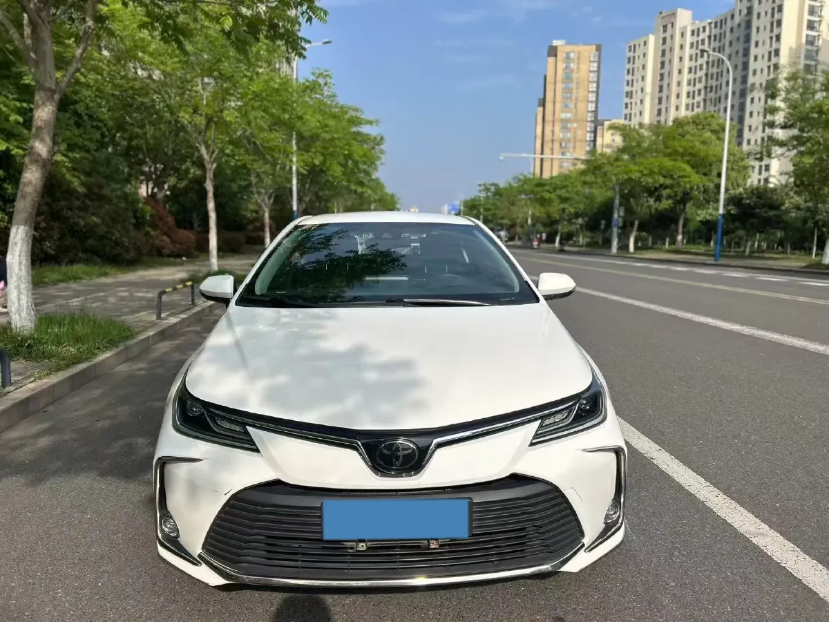 2021 Toyota Corolla 1.2T 116HP L4 CVT,autocango,china used car exporter,china ev exporter,chinese used car exporter,chinese used ev exporter