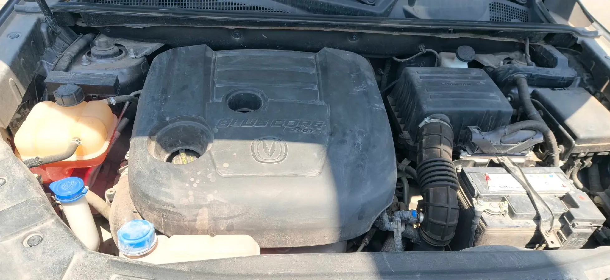 2020 ChangAn CS75 1.5T 178HP L4 7DCT,autocango,china used car exporter,china ev exporter,chinese used car exporter,chinese used ev exporter